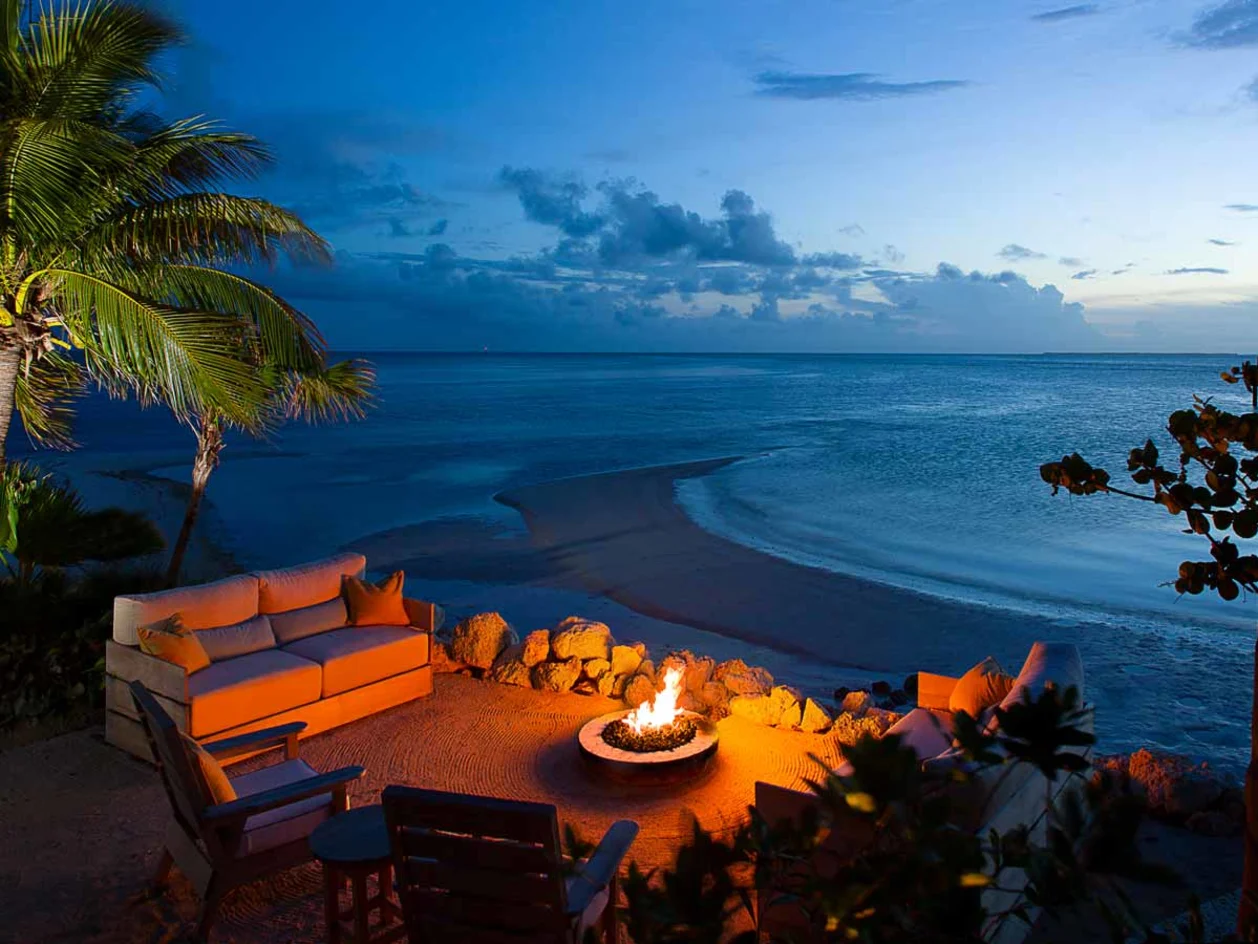 Little Palm Island Firepit